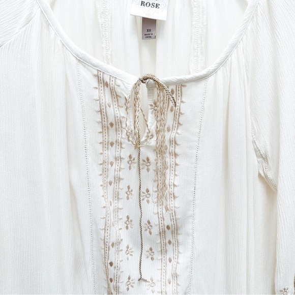 Knox Rose Boho Peasant Blouse - Picture 5 of 8